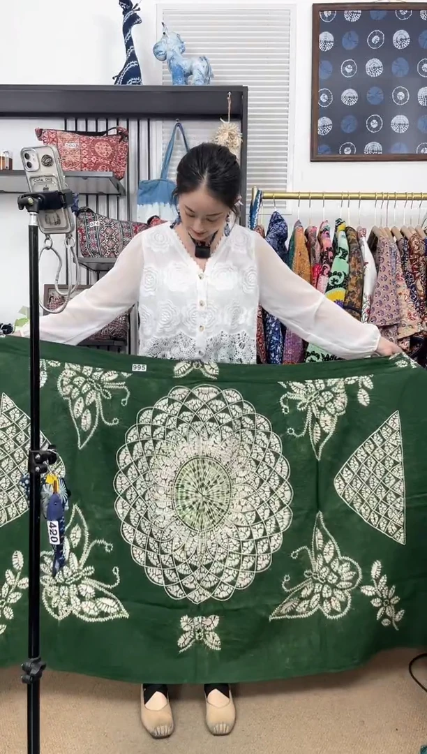 【闪购商品】蝴蝶团花青绿手工扎染裹裙90cm