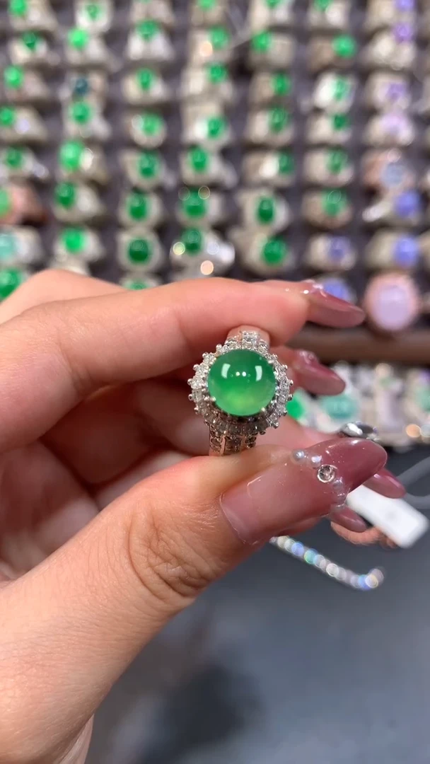 定制翡翠未镶嵌翡翠戒面