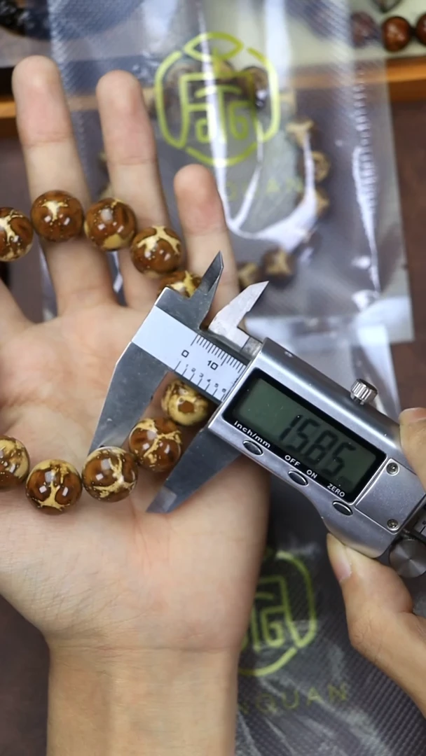 手串紫金鼠15MM紫金鼠圆珠熊猫正奔GP19