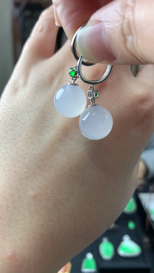 【闪购商品】翡翠耳饰18K金镶嵌耳环