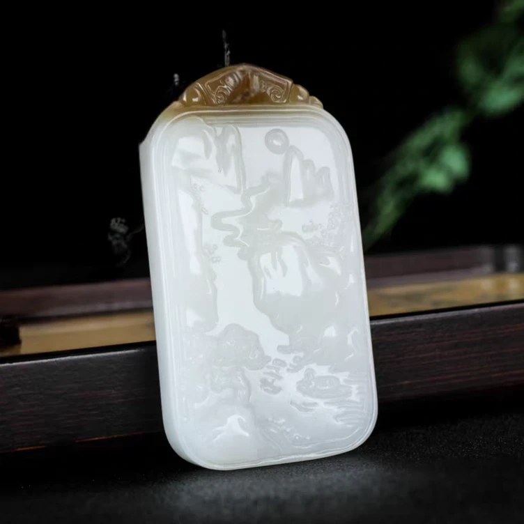 1003号-C款精品糖色脂白山水雕刻吊坠