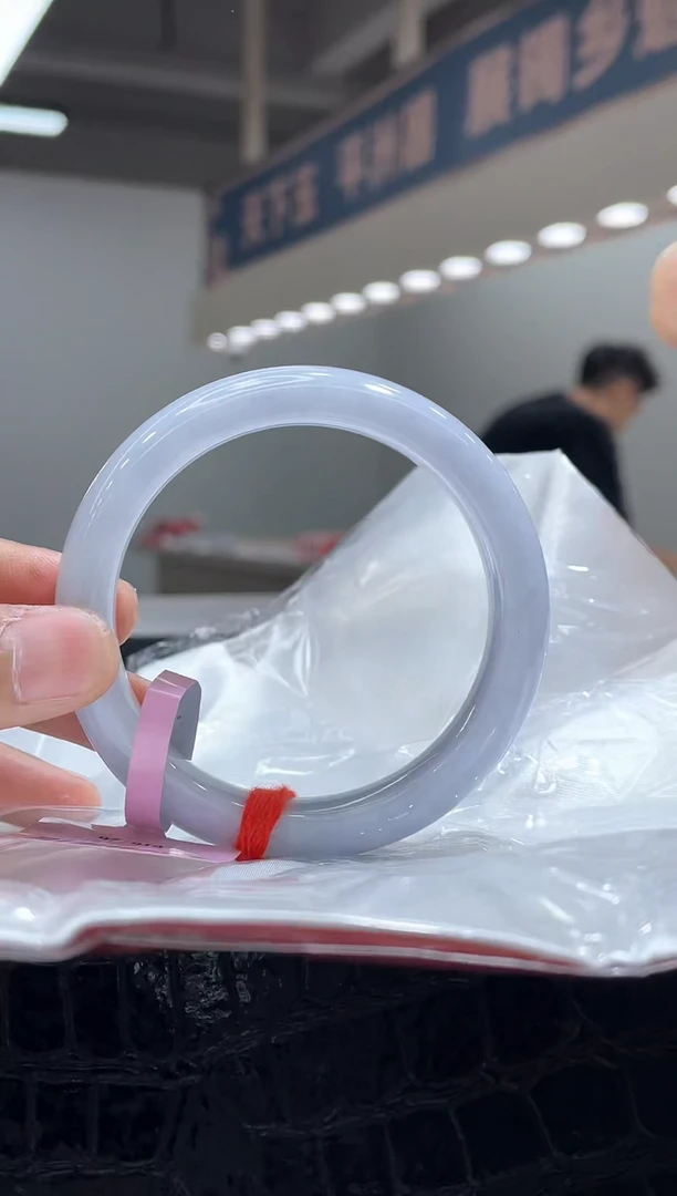 未镶嵌手镯翡翠8