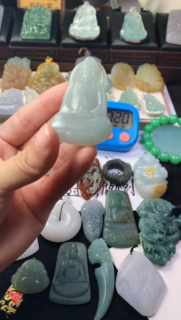 未镶嵌定制翡翠l****y毛货不退不换