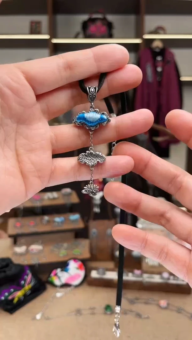 织绣1865黔东南苗族刺绣