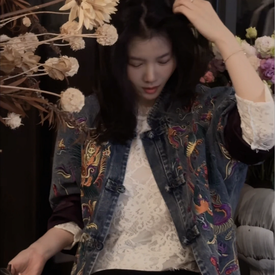 【悦悦专属】重工立领刺绣卷边牛仔外套Y855