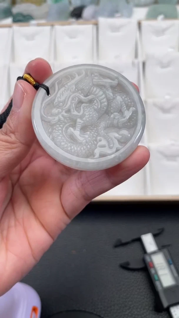 颈饰未镶嵌翡翠天然缅甸翡翠A货342