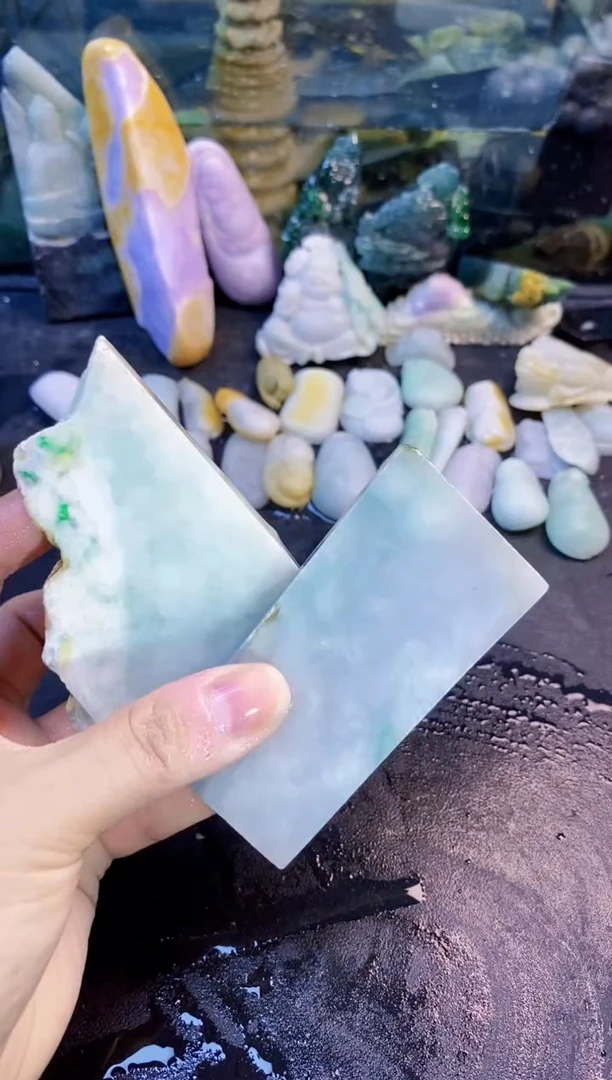 颈饰未镶嵌翡翠天然翡翠083