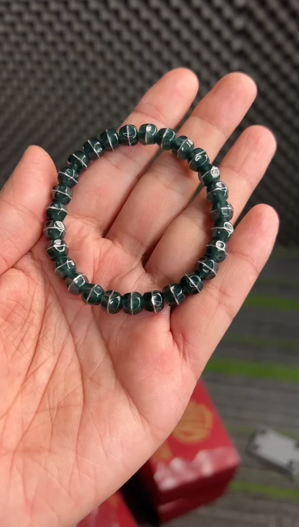 【闪购商品】翡翠手串未镶嵌8mm翡翠汉堡无相手串