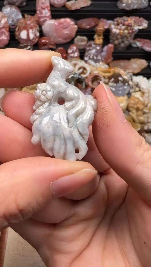 【闪购商品】硅化珊瑚（珊瑚玉）颈饰未镶嵌680