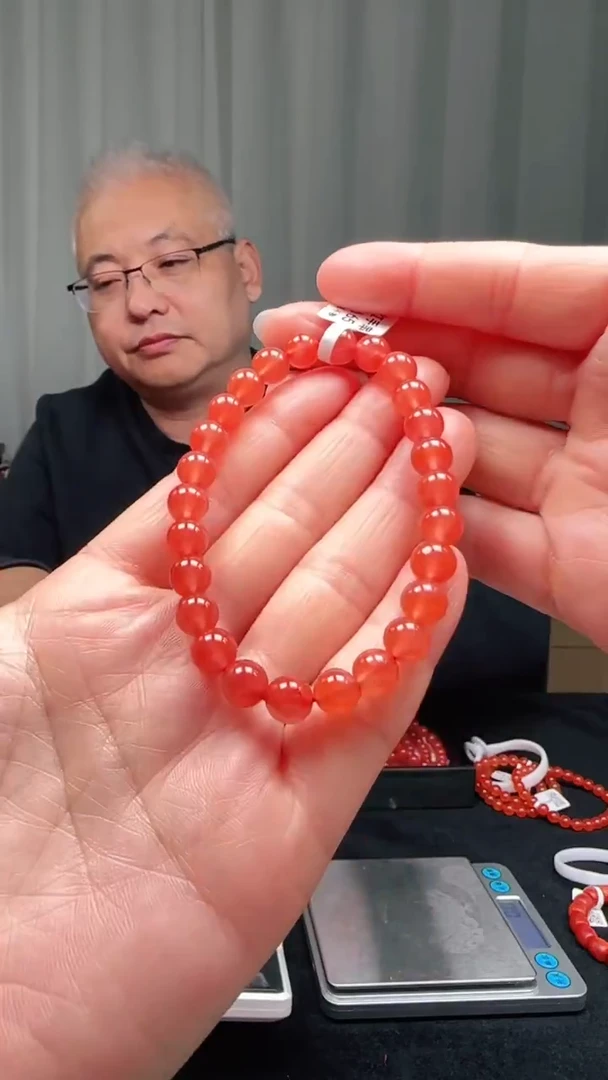 未镶嵌多样性发一件南红玛瑙7mm保山冰红圆珠单圈