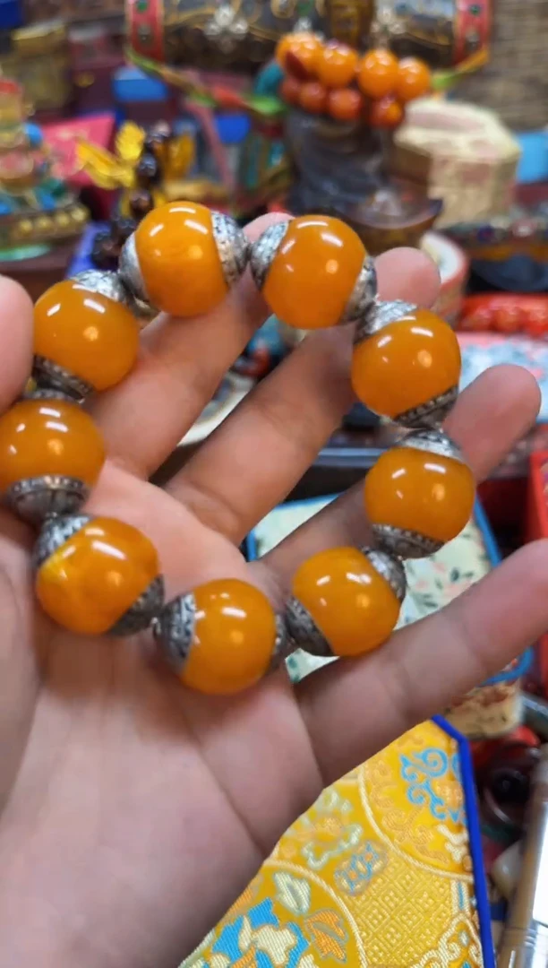 【闪购商品】蜜蜡裸石未镶嵌当天订单当天直发如图所示