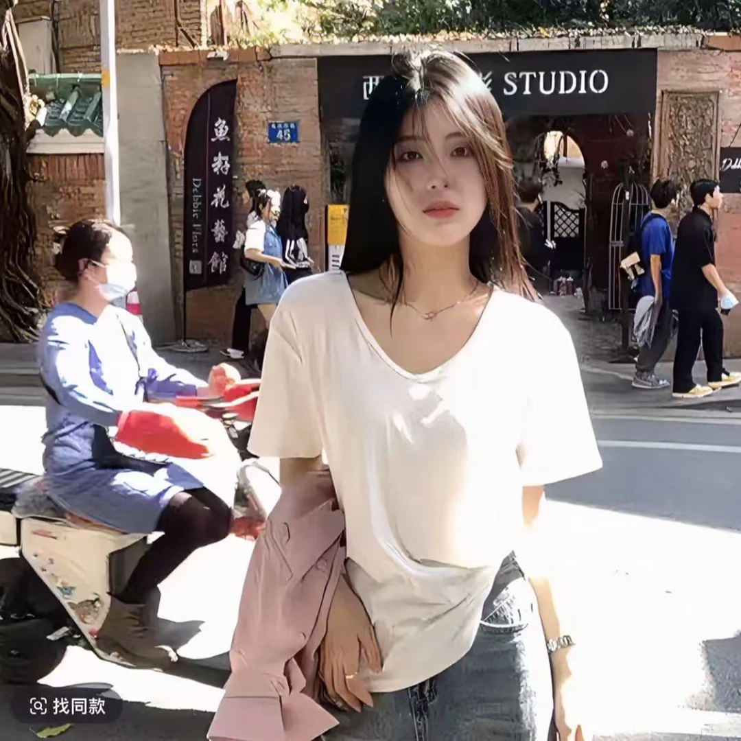 A323春夏季简约纯色白色大V领宽松慵懒感冰感弹力短袖t恤女休闲