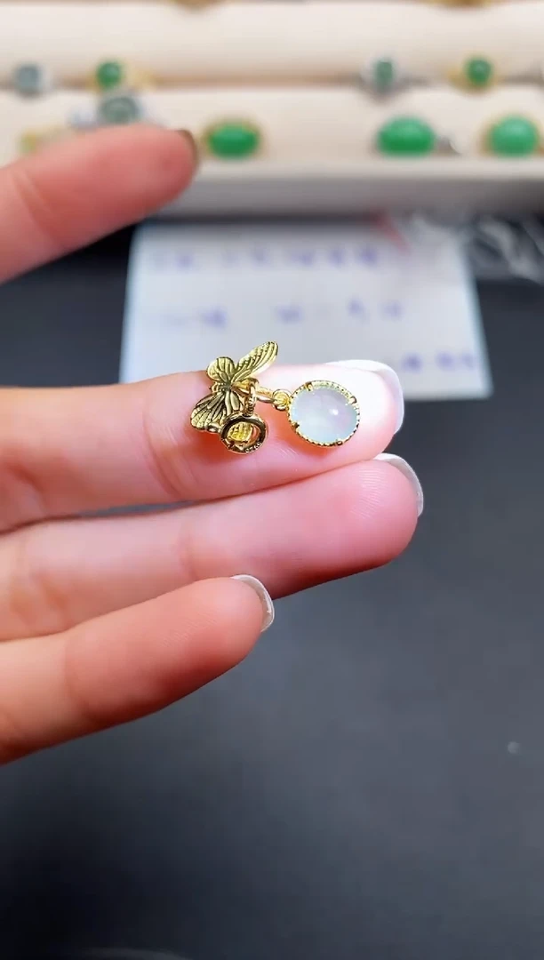 银S925镶嵌戒指翡翠8888888+2