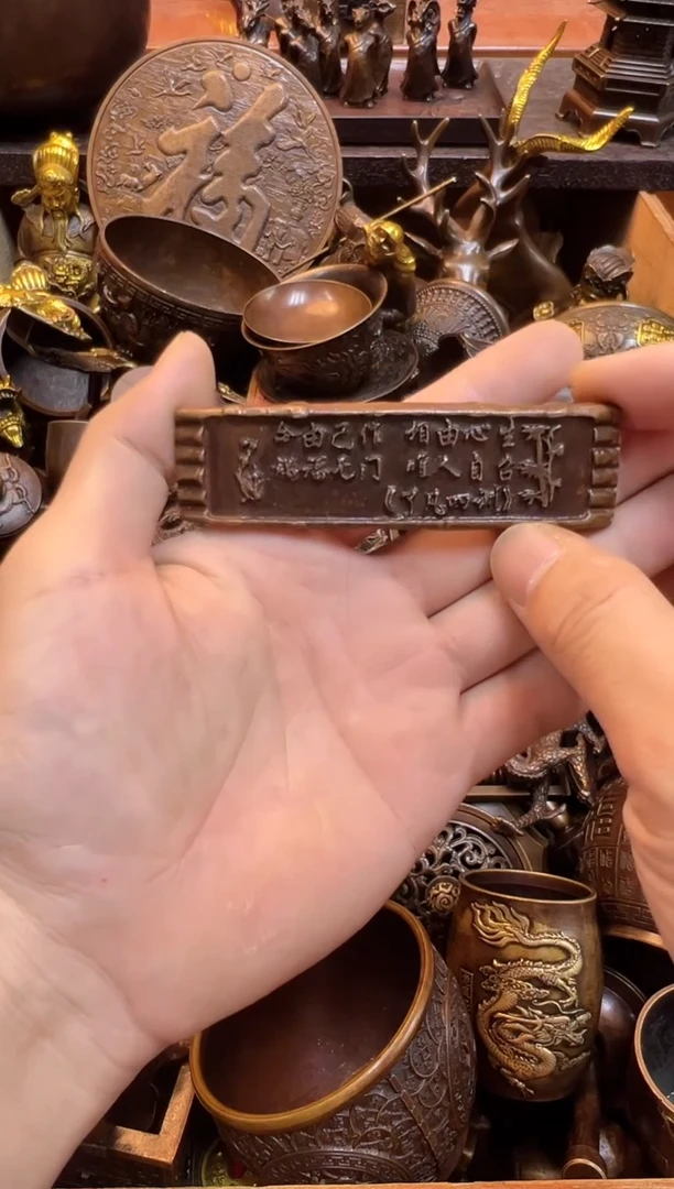 1案台摆件 物品摆件