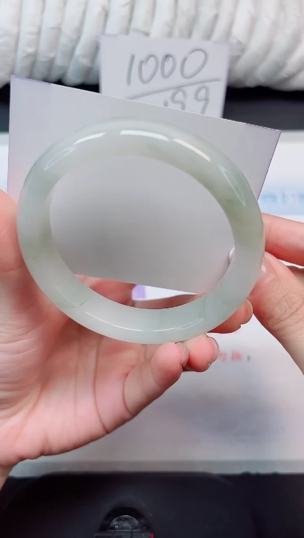 【闪购商品】石英质玉手镯未镶嵌15-60.1