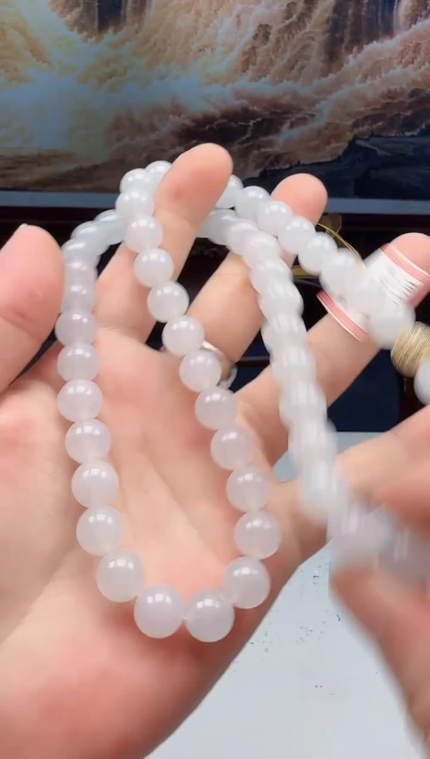 翡翠未镶嵌吊坠(不含链)130