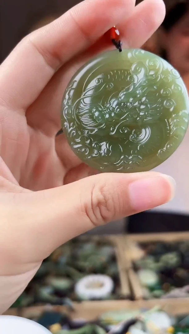 颈饰未镶嵌和田玉拍一发一，多样性发货