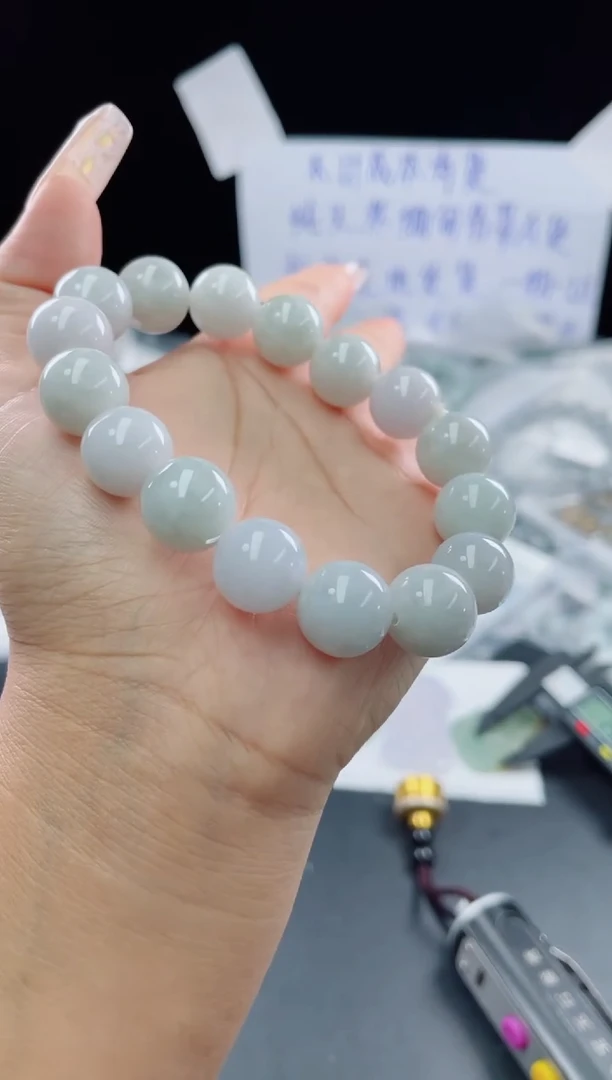 未镶嵌戒指翡翠珠串