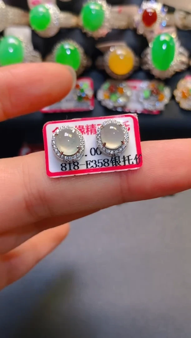 银S925镶嵌翡翠耳饰天然