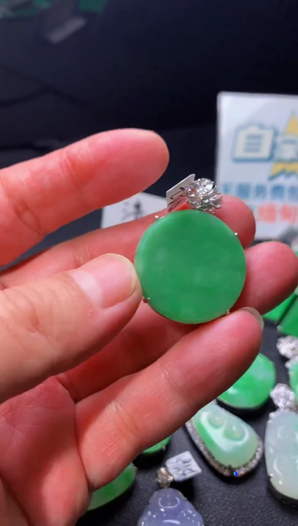 颈饰银S925镶嵌翡翠随*翡翠