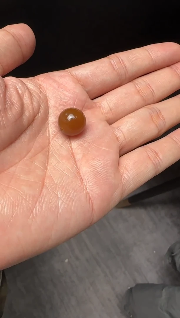 颈饰未镶嵌和田玉三*子金山糖散珠卡14