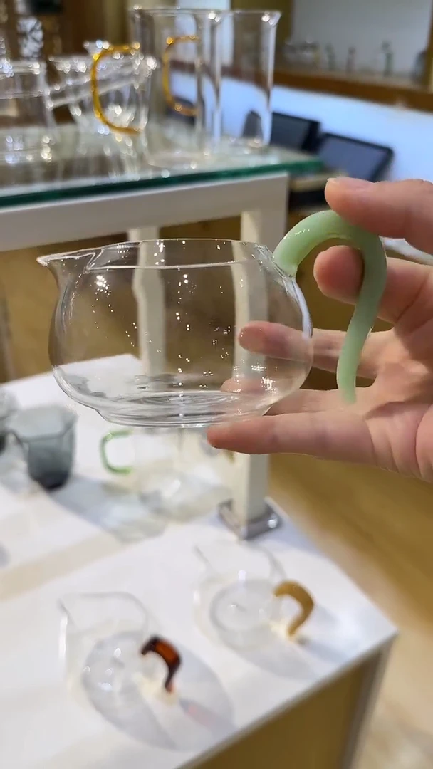 北大史绿玉把公道杯