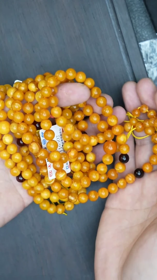 【闪购商品】琥珀裸石未镶嵌老蜡108多样性发其一