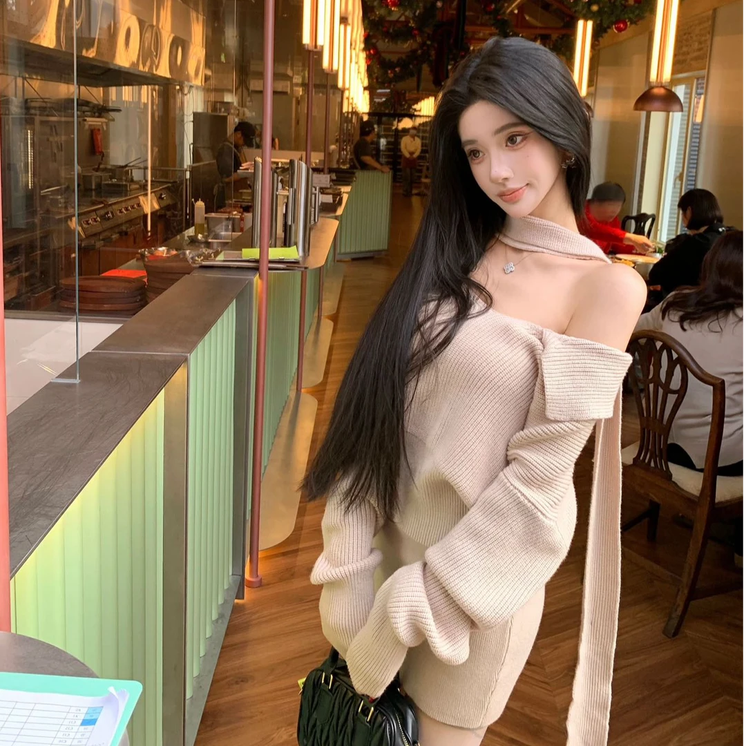辣妹套装女2026春季新款一字肩针织上衣高腰显瘦包臀短裙子两件套
