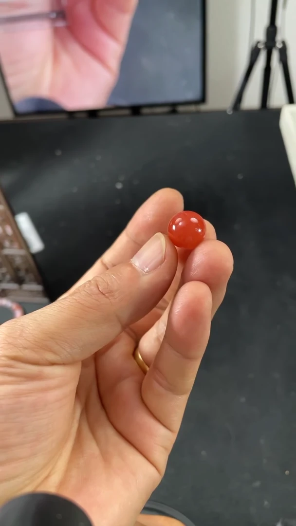 未镶嵌圆珠南红玛瑙圆珠13mm