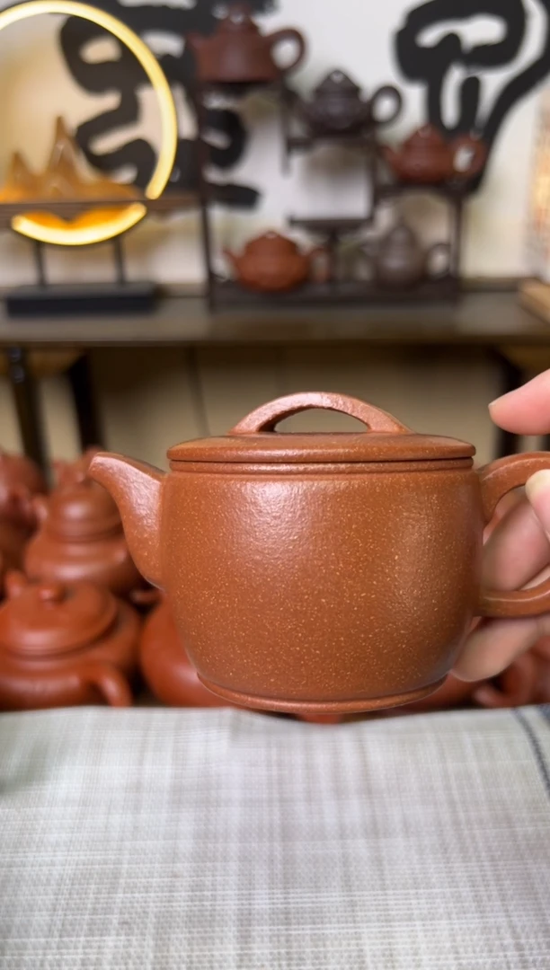 茶壶段泥独壶黄降坡汉瓦壶150CC