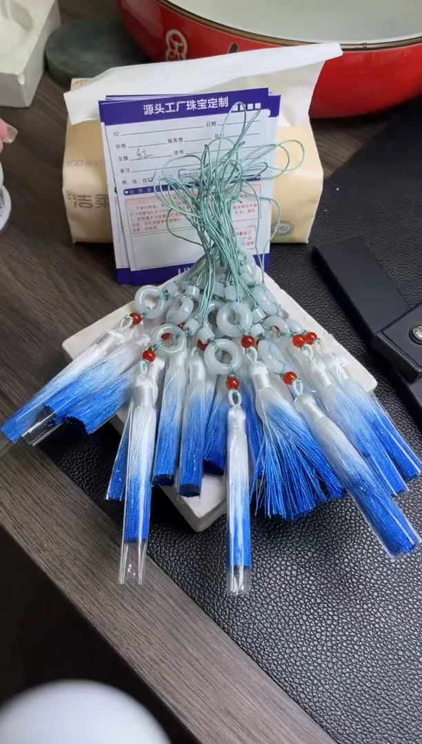 颈饰未镶嵌翡翠车挂多样性/发一件