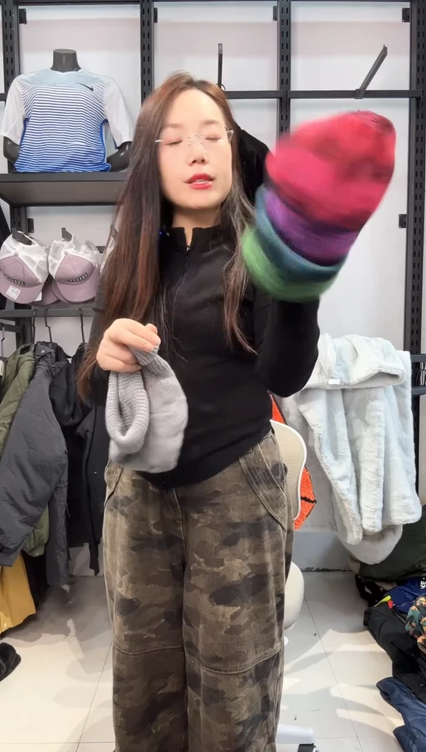 2051  编码  瑕疵直播间过款为准 尺码