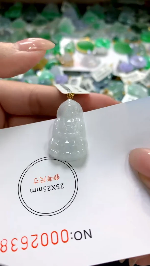 颈饰18K金镶嵌翡翠1111111111111111