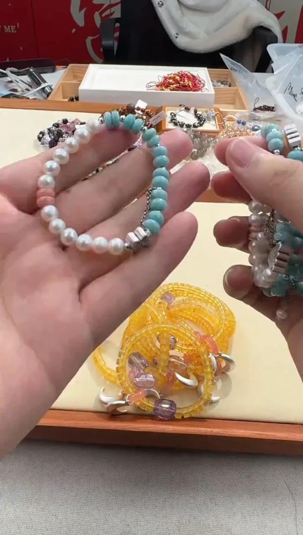 【闪购商品】水晶手链银S925镶嵌A039海纹盘珠珍珠款