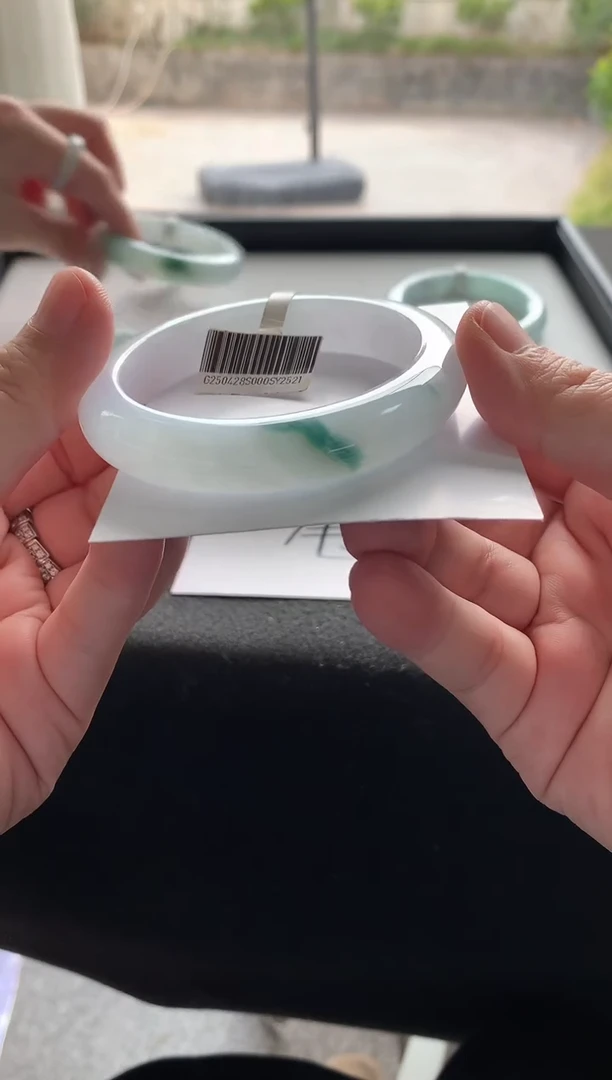 未镶嵌手镯翡翠56正圈Y2521买断