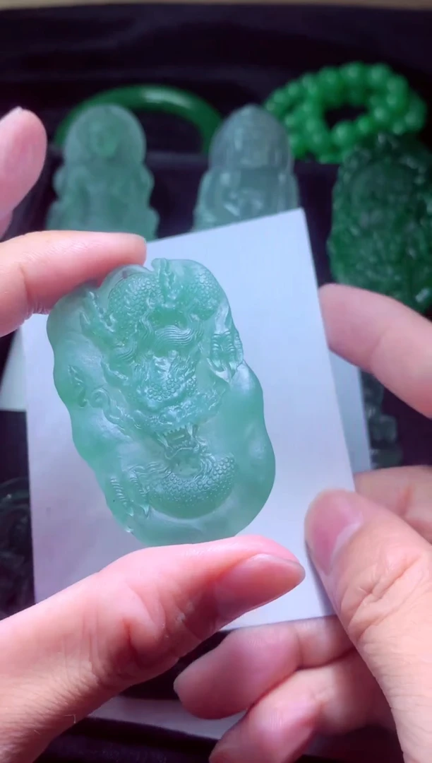 未镶嵌定制翡翠用****3天然缅甸翡翠A货毛货吊坠