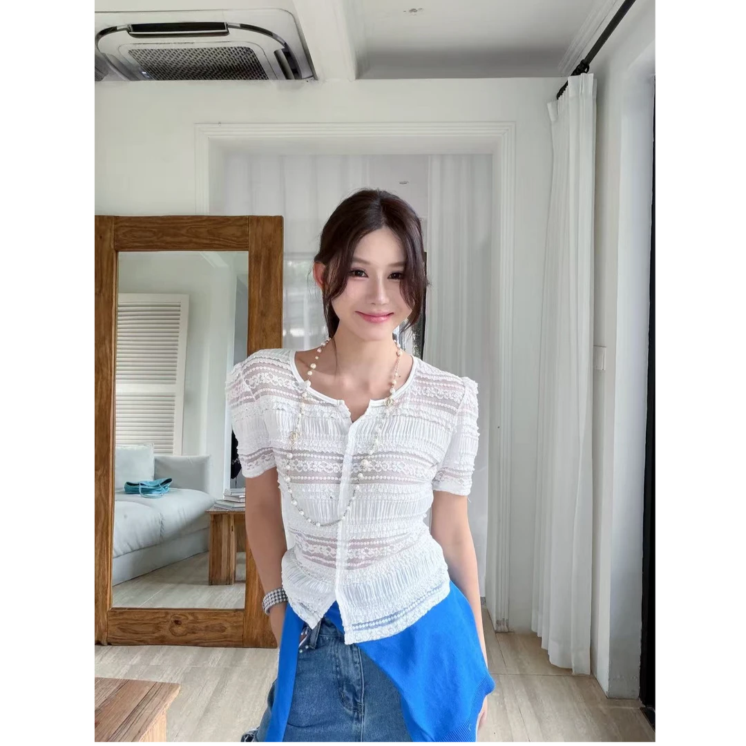 AFRESHM77【温柔白汐】韩版柔美气质蕾丝质感小衫R1854