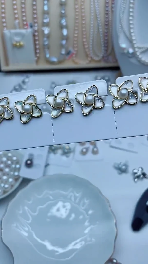 未镶嵌淡水珍珠耳饰耳钉多样性发其一