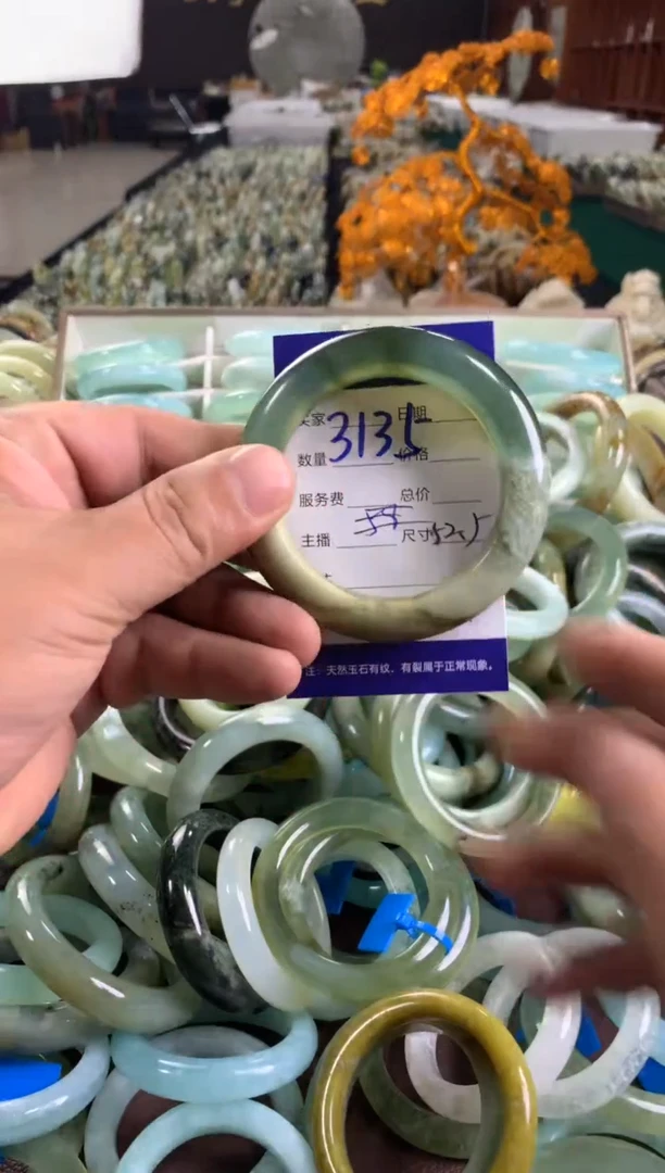未镶嵌蛇纹石玉手镯3135