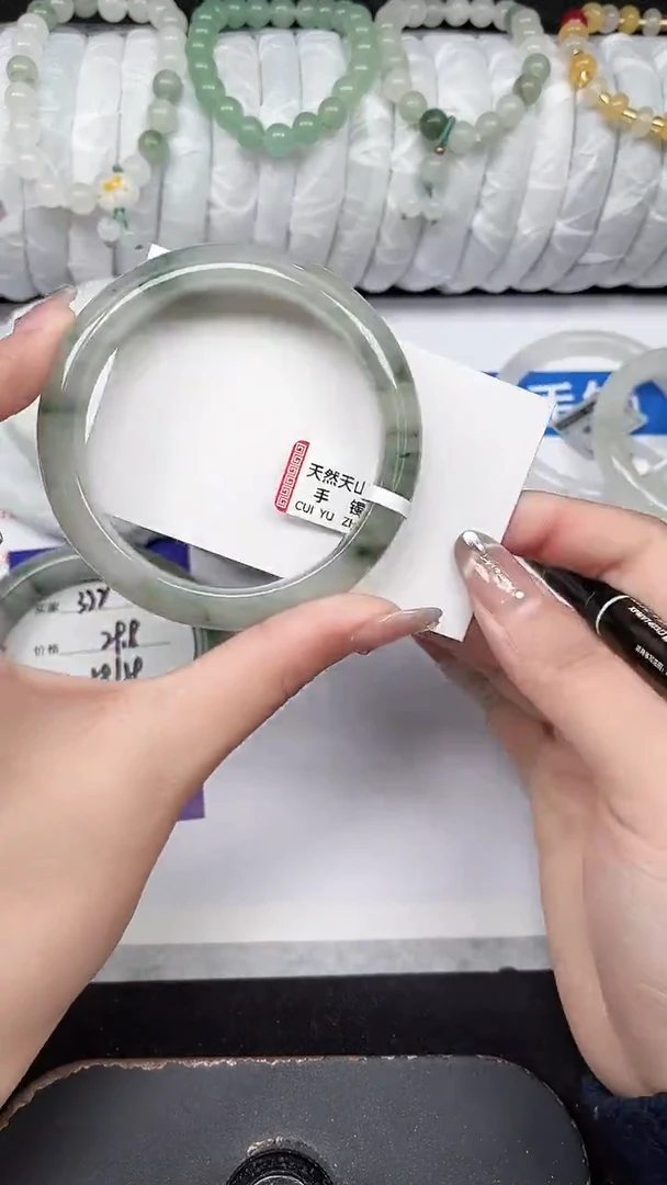 未镶嵌手镯石英质玉323-58/59