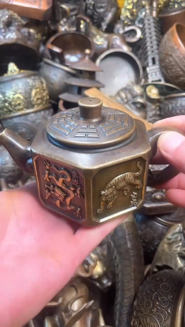 精美铜器点击下单