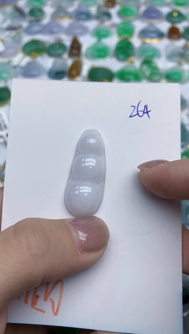 【闪购商品】翡翠颈饰未镶嵌天然翡翠A货