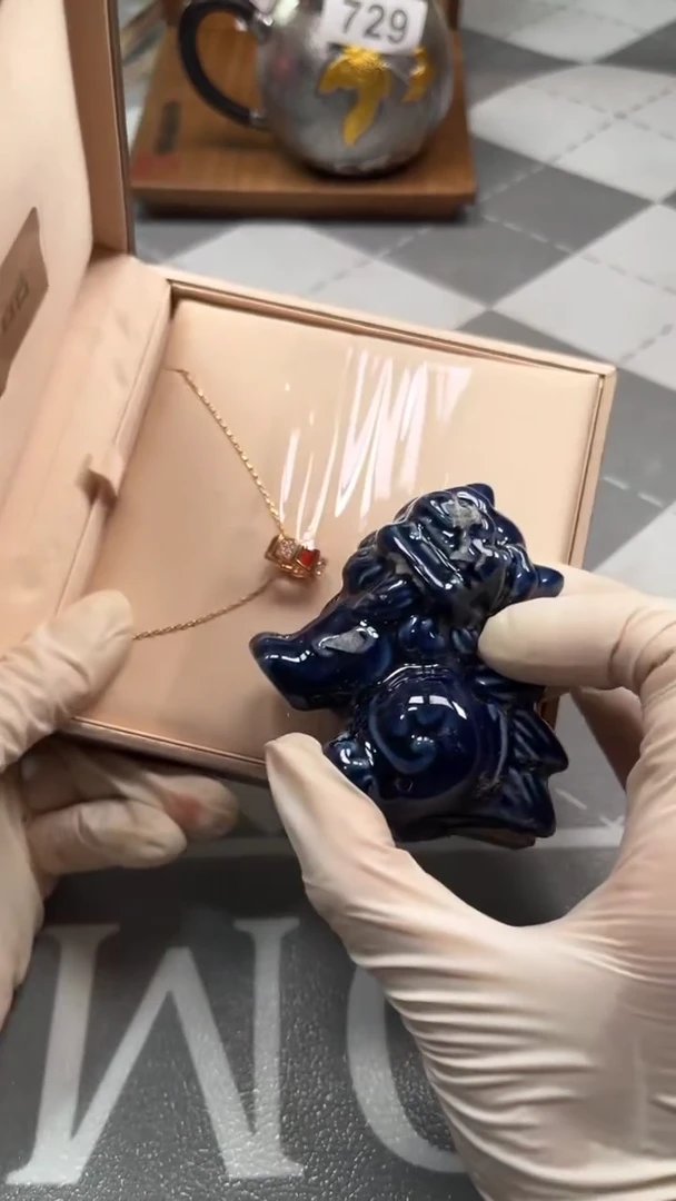 瓷片陶瓷如图所示周边