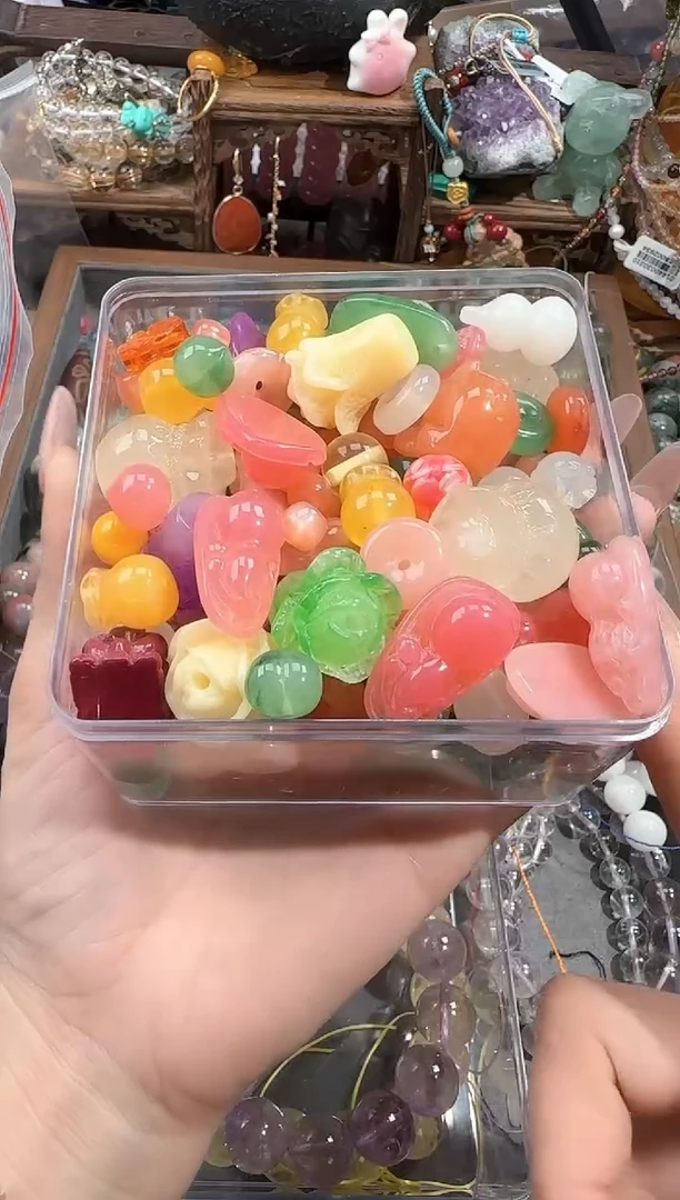 树脂非金属一盒，混炒