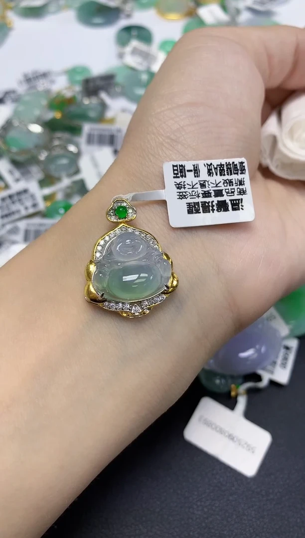 颈饰未镶嵌翡翠天然缅甸翡翠A货多样性发一件