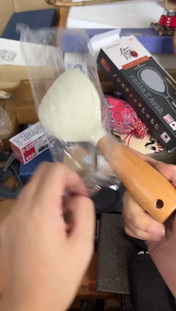 瓷片VV哈拉少百货质量保证