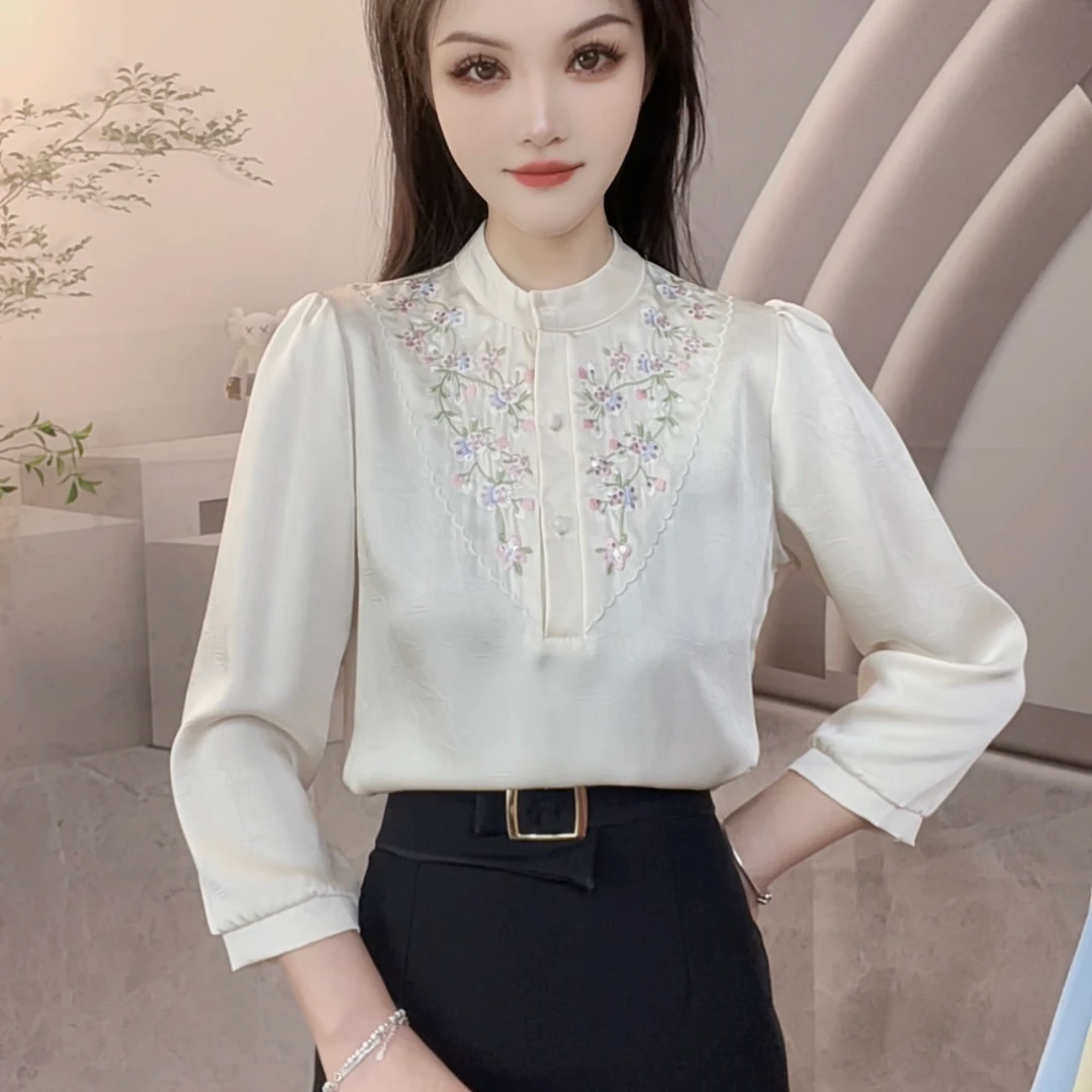 新式中国风重工刺绣衬衫女2025春季新款洋气百搭减龄宽松休闲上衣