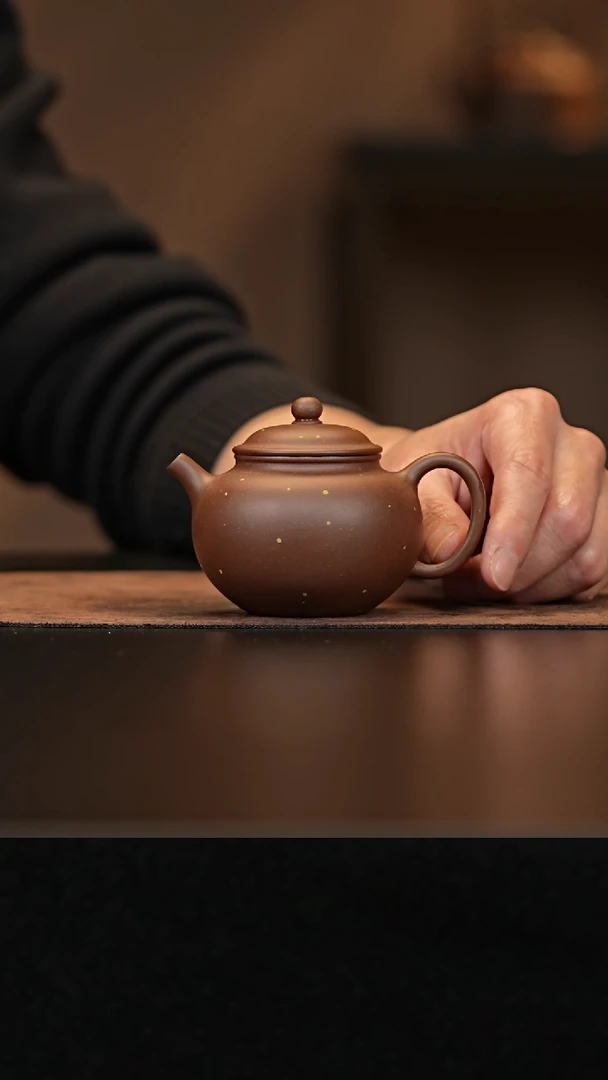 【闪购商品】紫砂茶壶允字款zzb 紫泥 洒金莲子