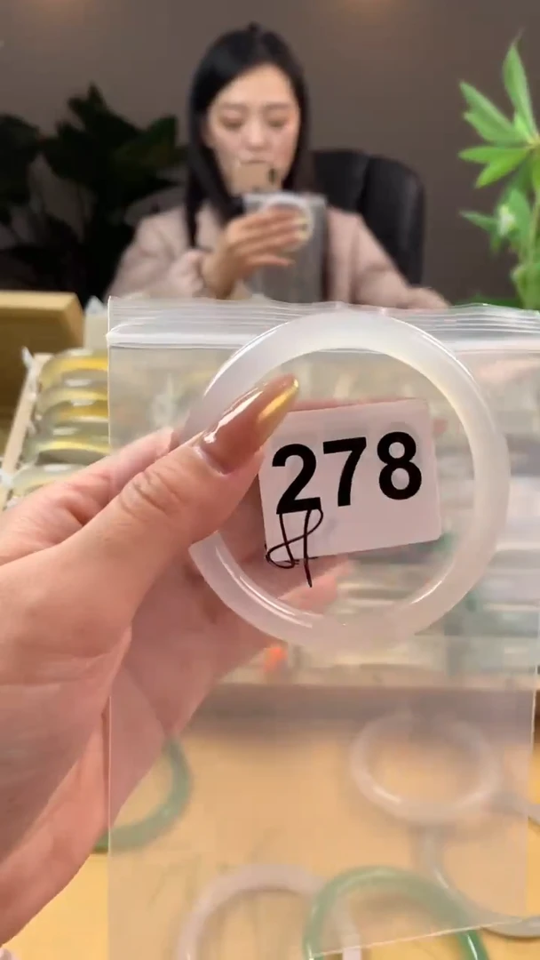【闪购商品】玛瑙/玉髓手镯未镶嵌278
