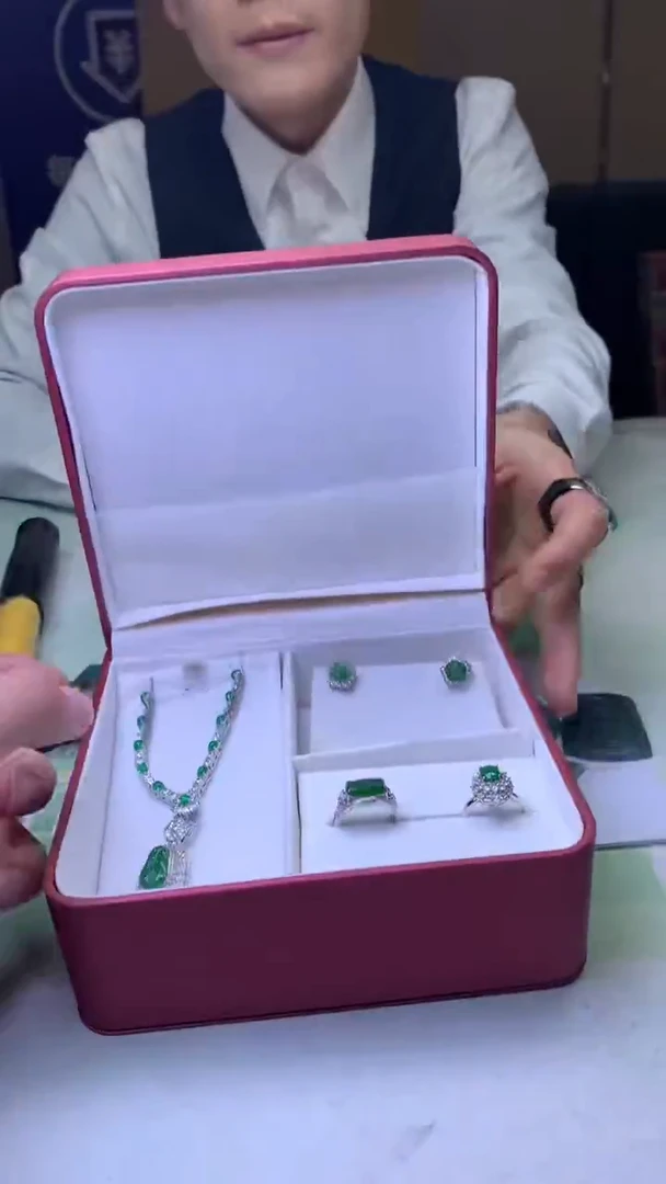 颈饰合金翡翠-****～-净货-